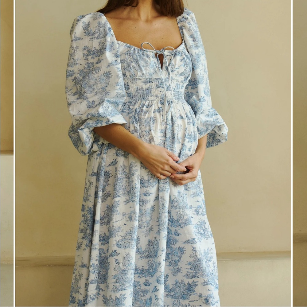 Nothing fits but the linen dress blue floral